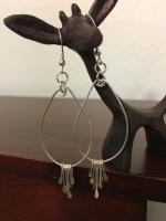 Canty, Joan: Fringe loop earrings